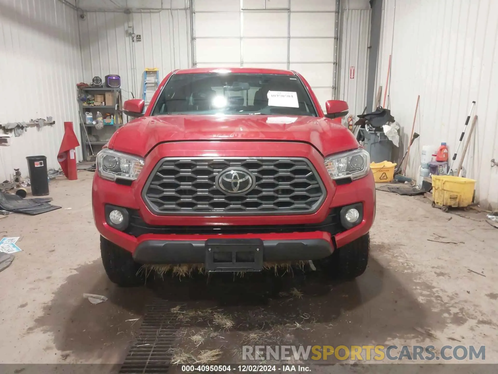 12 Photograph of a damaged car 3TMCZ5AN3NM497463 TOYOTA TACOMA 2022