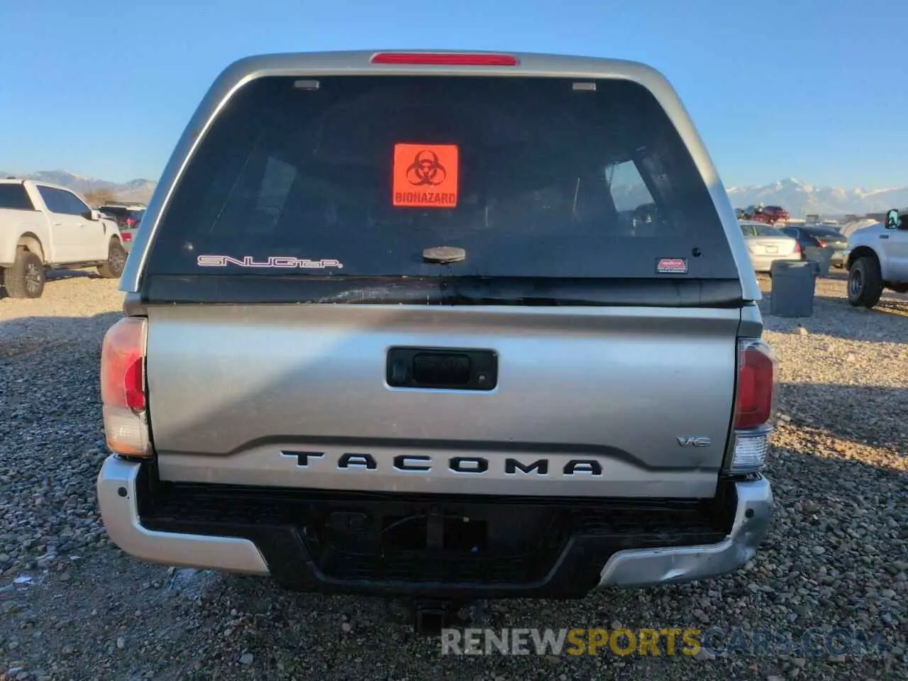 6 Photograph of a damaged car 3TMCZ5AN4NM459935 TOYOTA TACOMA 2022