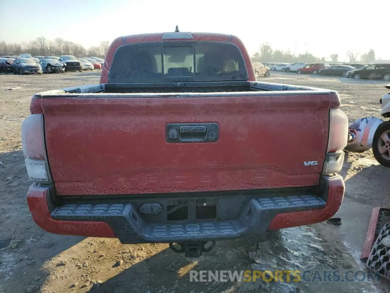 6 Photograph of a damaged car 3TMCZ5AN4NM462804 TOYOTA TACOMA 2022