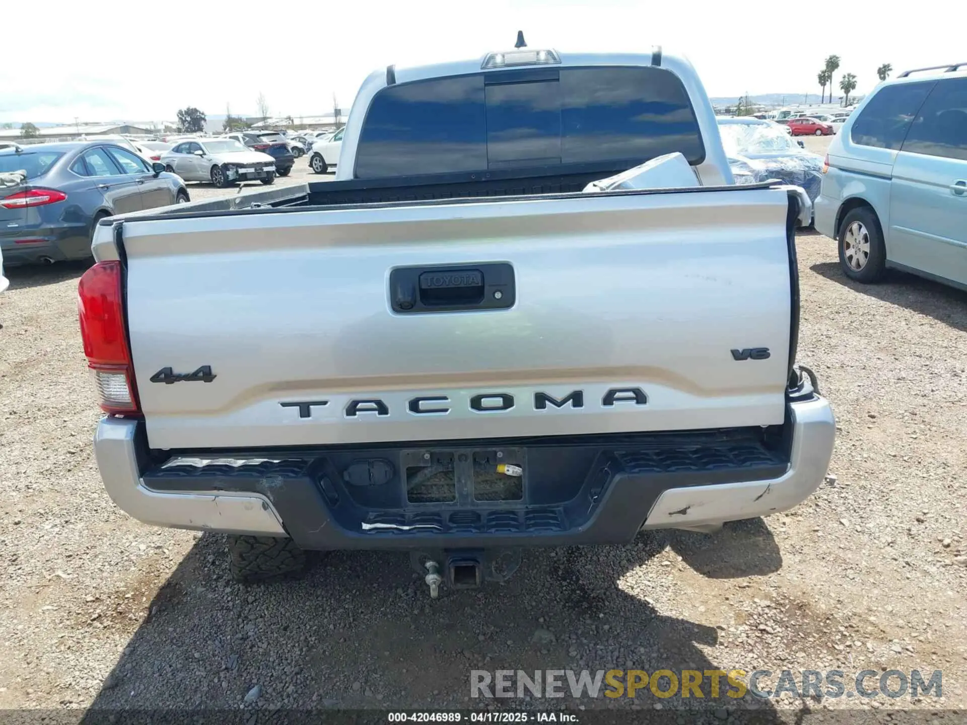16 Фотография поврежденного автомобиля 3TMCZ5AN4NM465945 TOYOTA TACOMA 2022