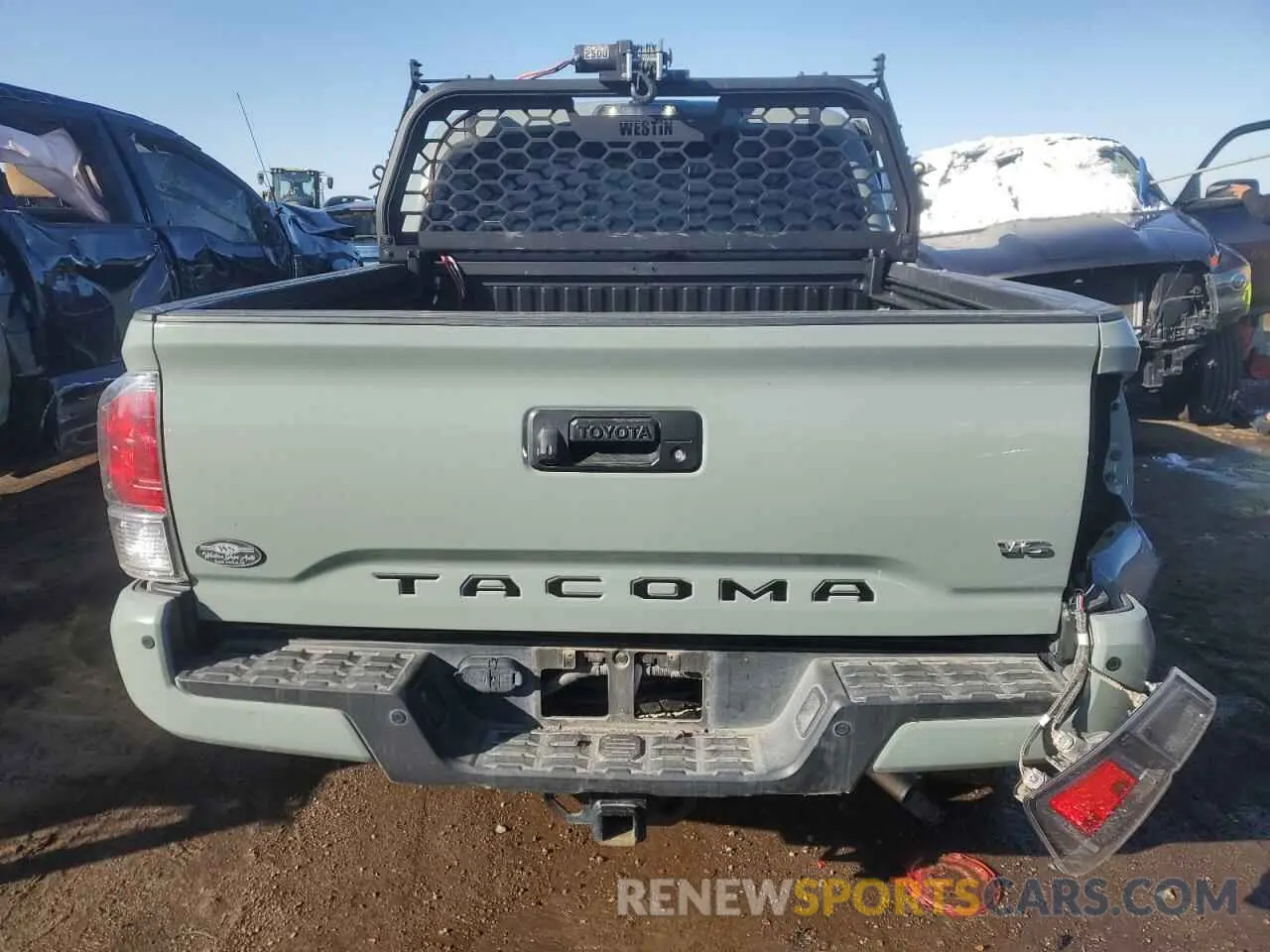 6 Photograph of a damaged car 3TMCZ5AN4NM499318 TOYOTA TACOMA 2022
