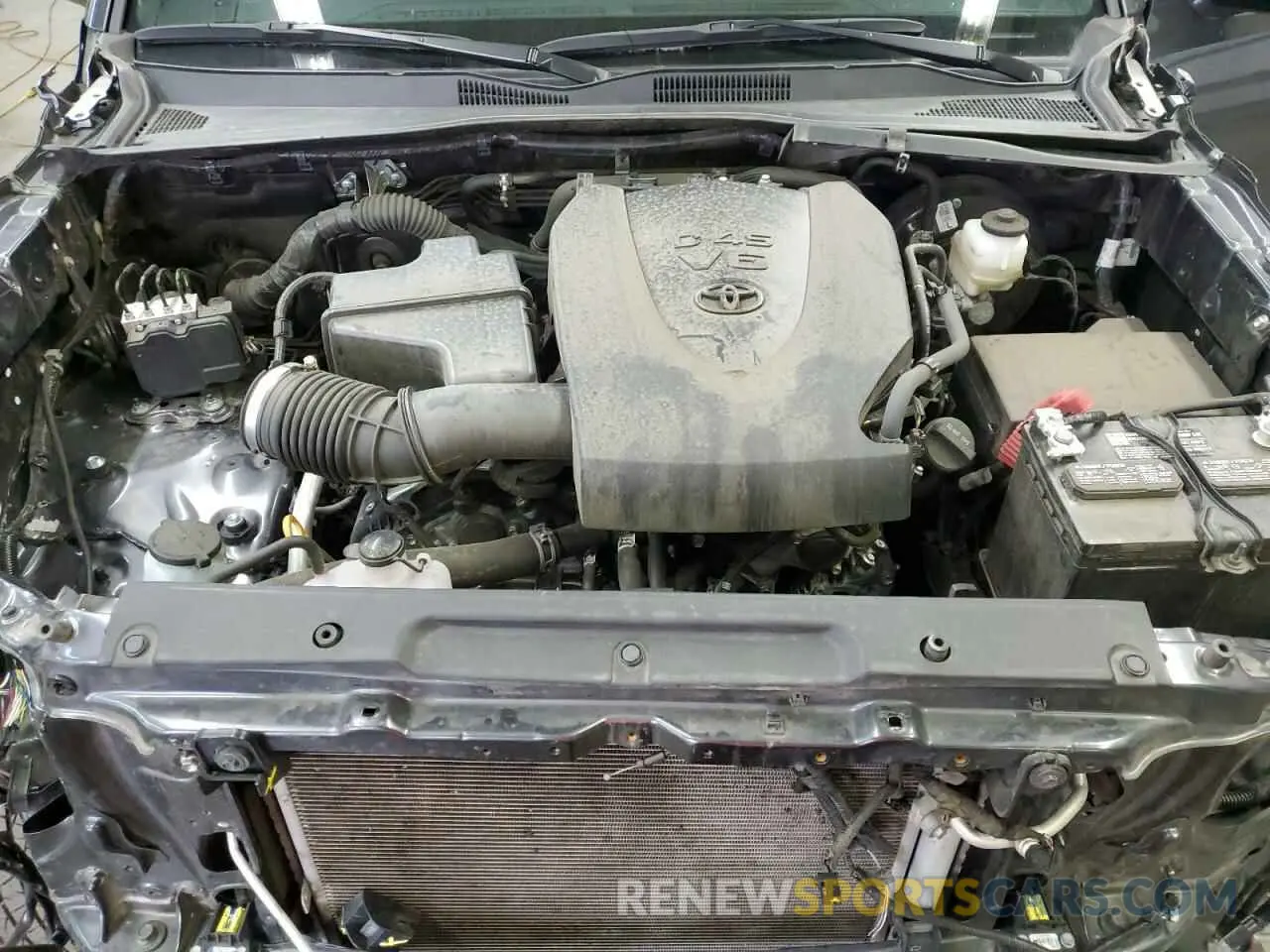 11 Photograph of a damaged car 3TMCZ5AN5NM468076 TOYOTA TACOMA 2022
