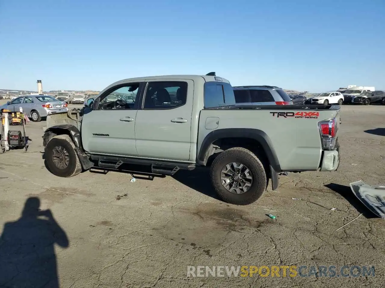 2 Фотография поврежденного автомобиля 3TMCZ5AN5NM531029 TOYOTA TACOMA 2022
