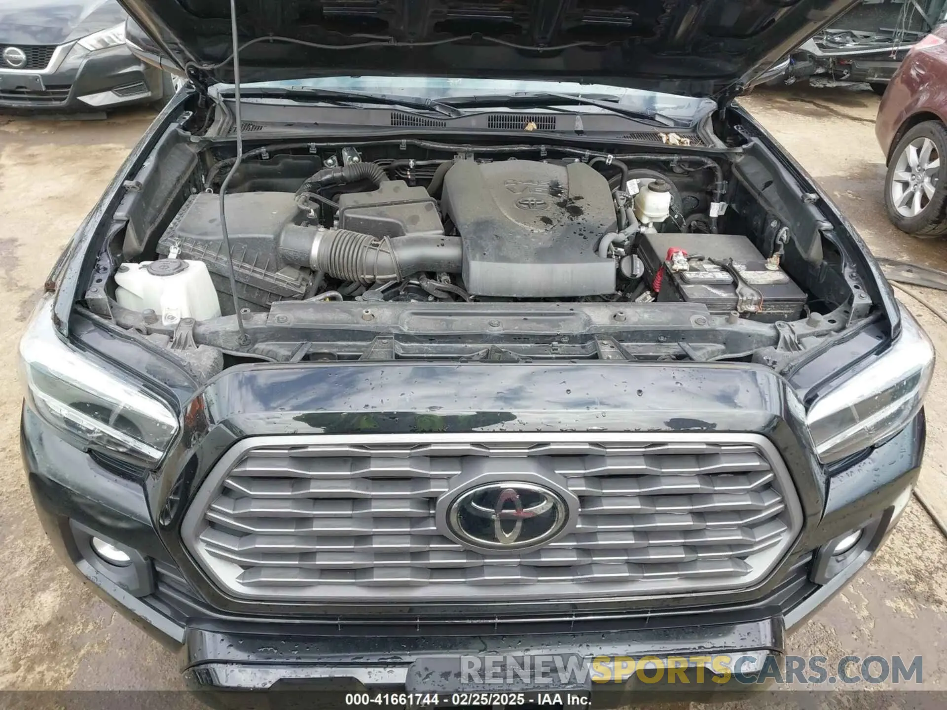 10 Photograph of a damaged car 3TMCZ5AN6NM459886 TOYOTA TACOMA 2022