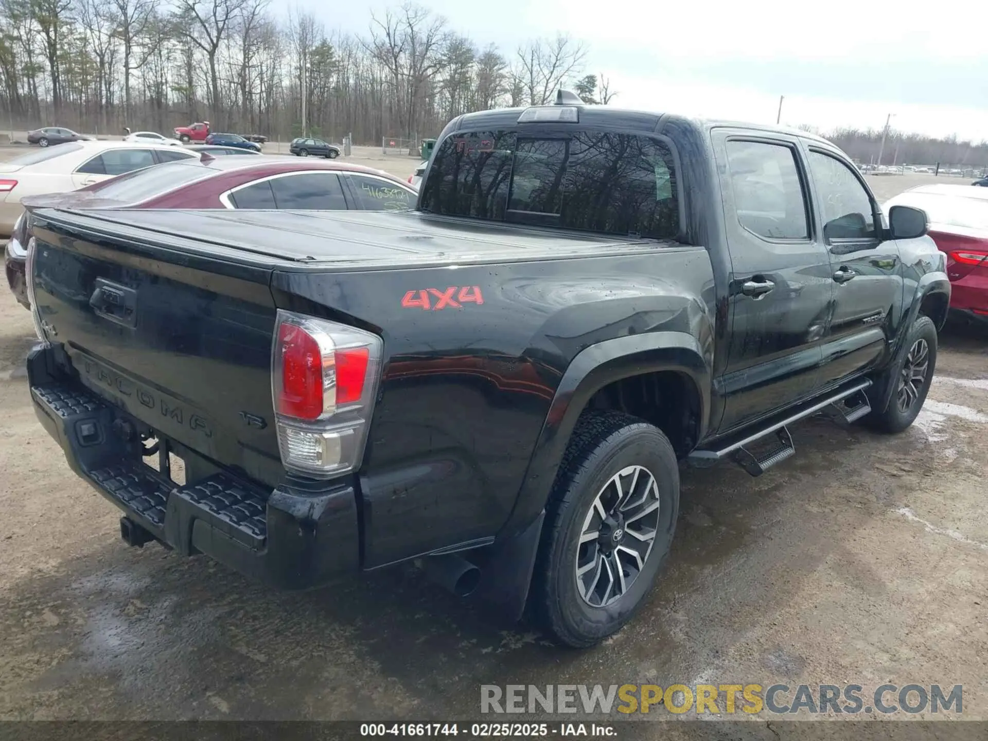 4 Photograph of a damaged car 3TMCZ5AN6NM459886 TOYOTA TACOMA 2022