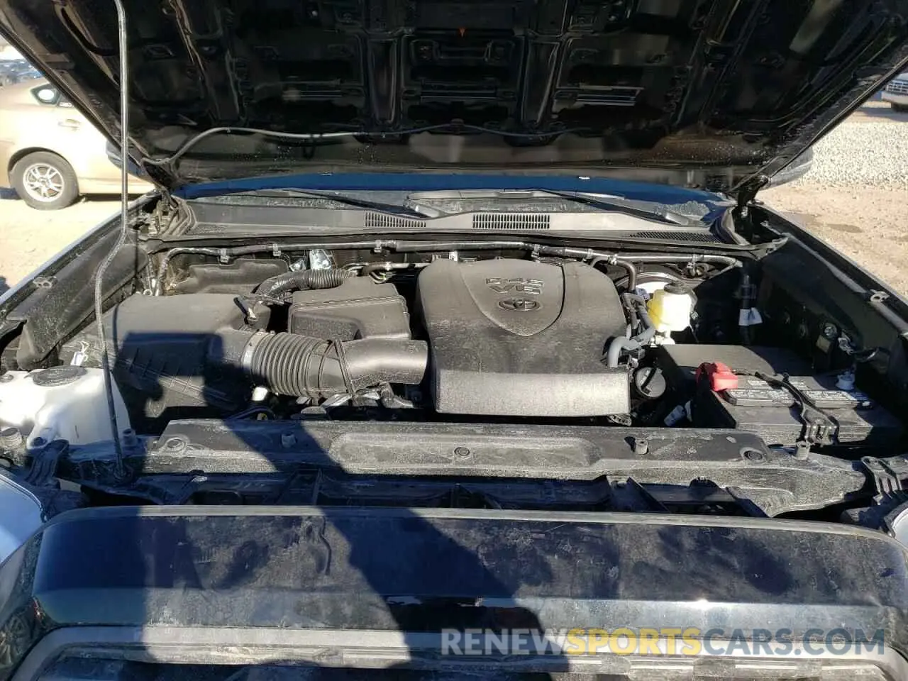 7 Photograph of a damaged car 3TMCZ5AN6NM460004 TOYOTA TACOMA 2022