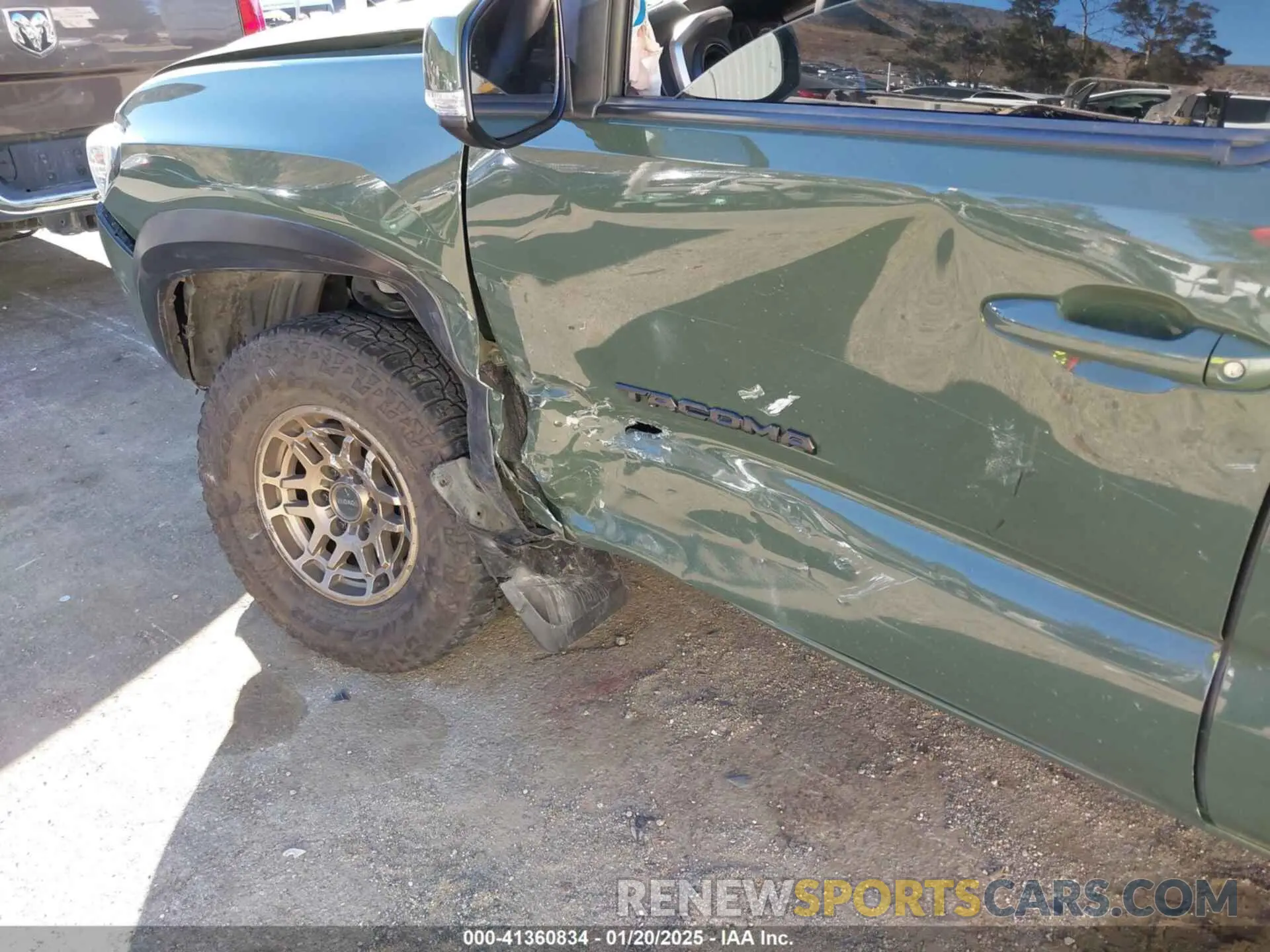 6 Photograph of a damaged car 3TMCZ5AN6NM489549 TOYOTA TACOMA 2022