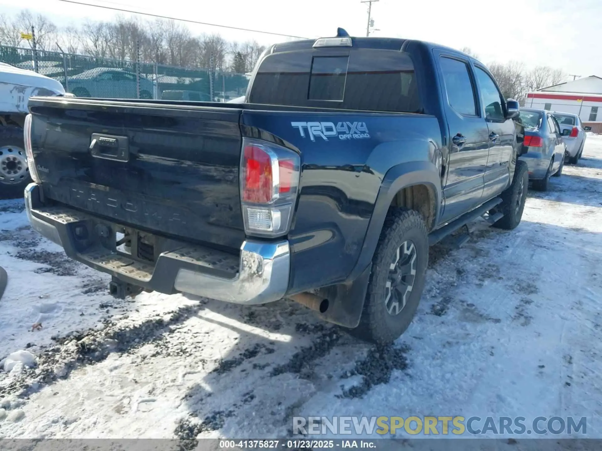 4 Photograph of a damaged car 3TMCZ5AN7NM488653 TOYOTA TACOMA 2022