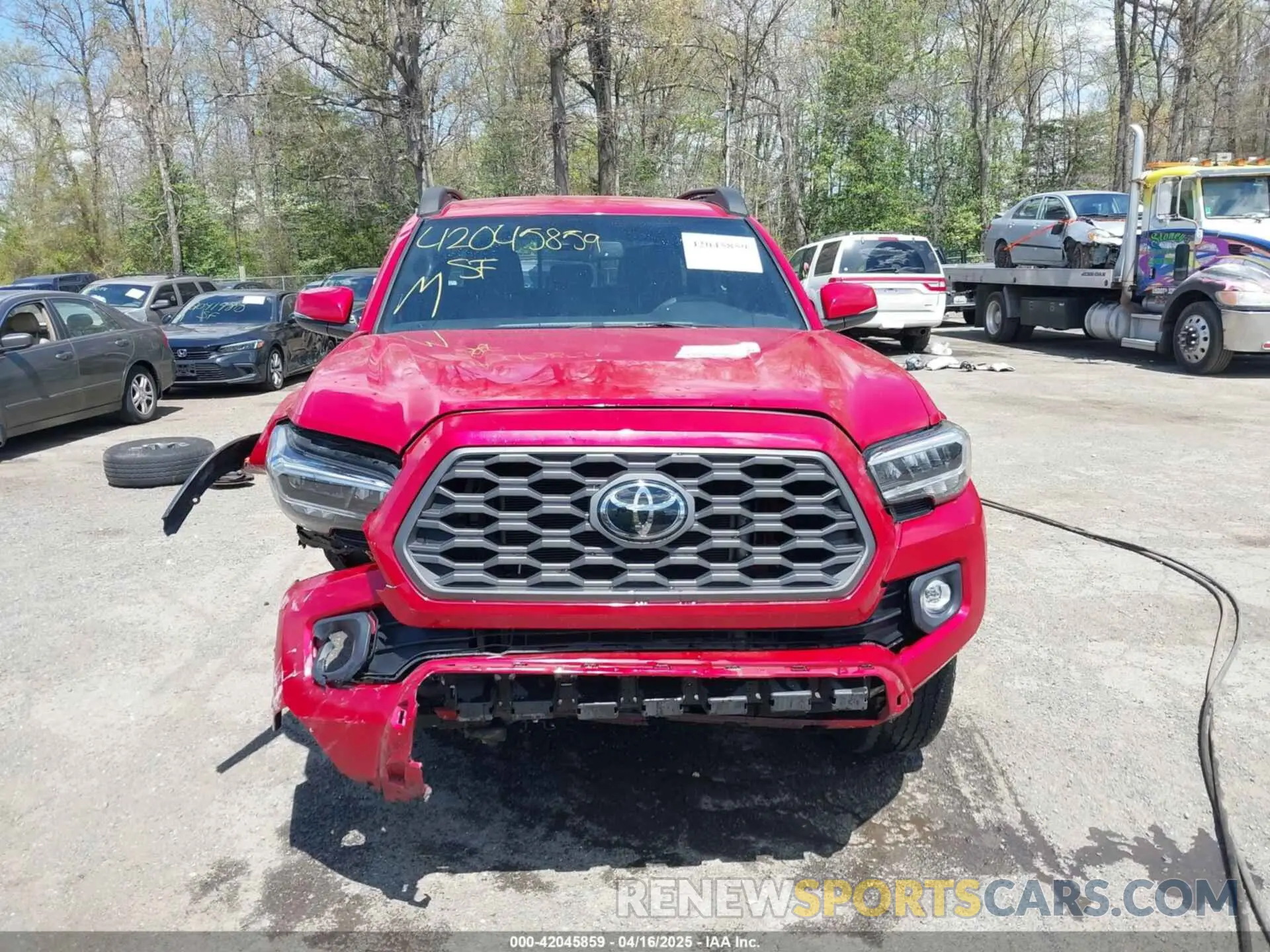 13 Photograph of a damaged car 3TMCZ5AN7NM496414 TOYOTA TACOMA 2022