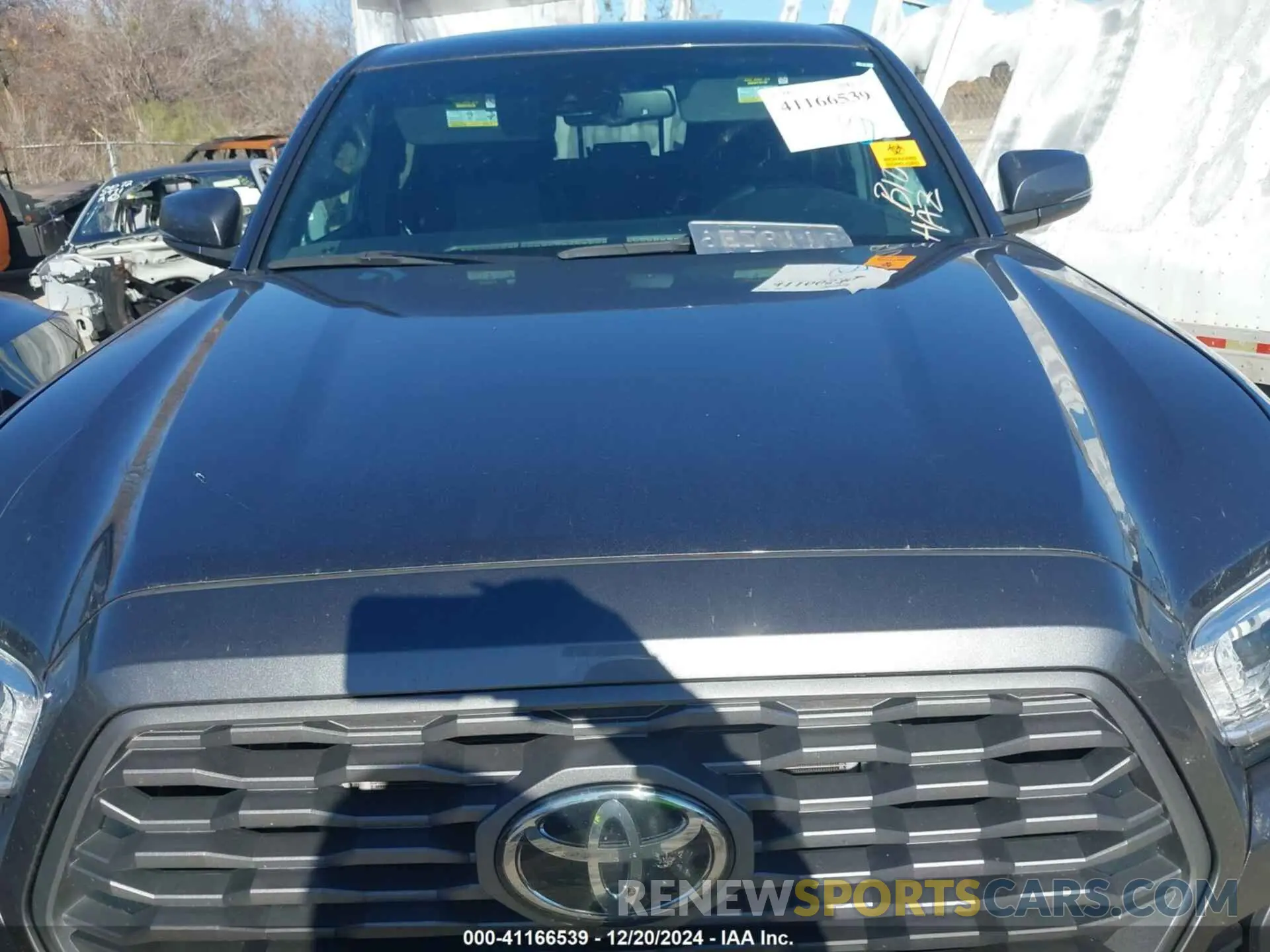 10 Фотография поврежденного автомобиля 3TMCZ5AN7NM499202 TOYOTA TACOMA 2022