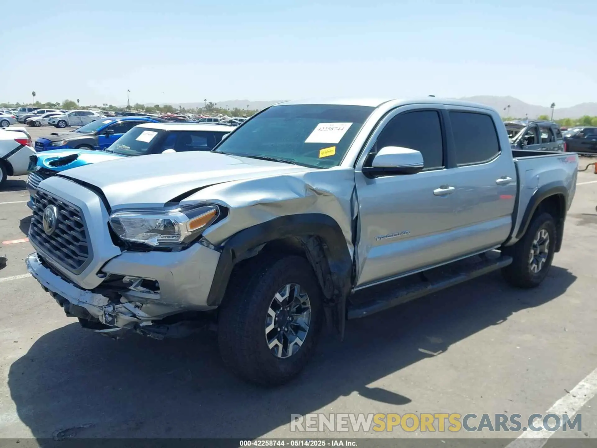 2 Фотография поврежденного автомобиля 3TMCZ5AN7NM515446 TOYOTA TACOMA 2022