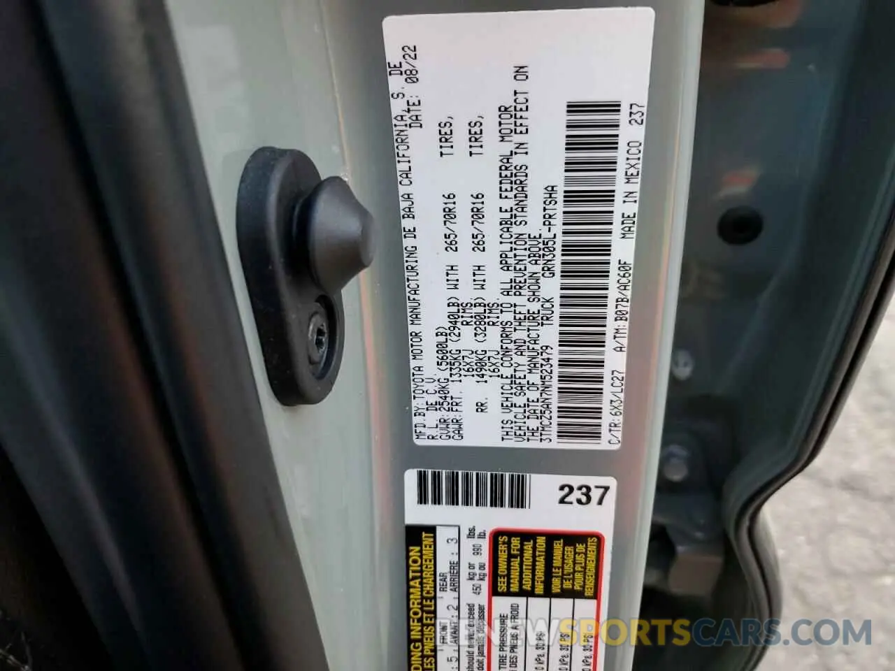 12 Фотография поврежденного автомобиля 3TMCZ5AN7NM523479 TOYOTA TACOMA 2022