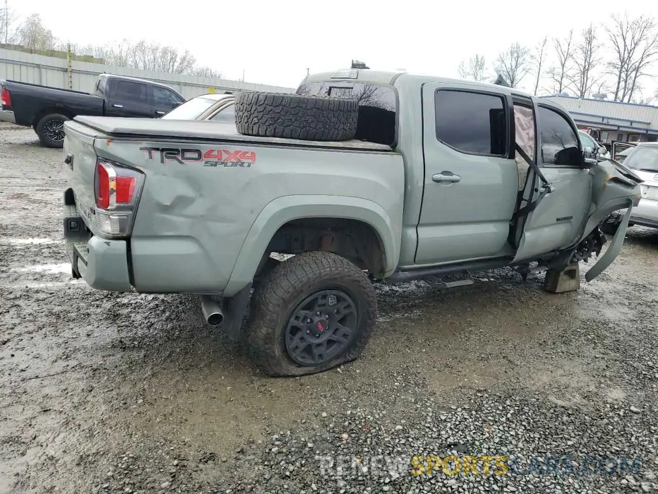 3 Photograph of a damaged car 3TMCZ5AN8NM488399 TOYOTA TACOMA 2022
