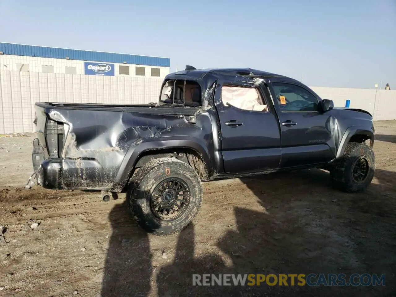 3 Фотография поврежденного автомобиля 3TMCZ5AN8NM503502 TOYOTA TACOMA 2022