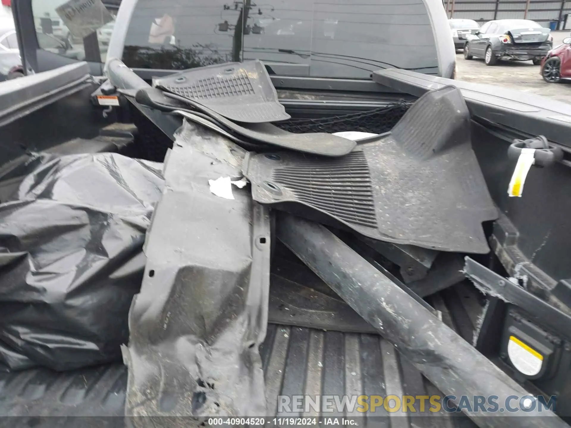 12 Photograph of a damaged car 3TMCZ5AN9NM464726 TOYOTA TACOMA 2022
