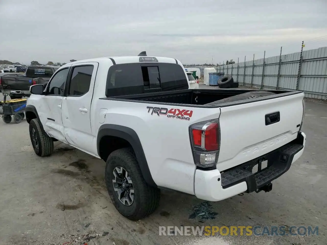 3 Photograph of a damaged car 3TMCZ5ANXNM501606 TOYOTA TACOMA 2022