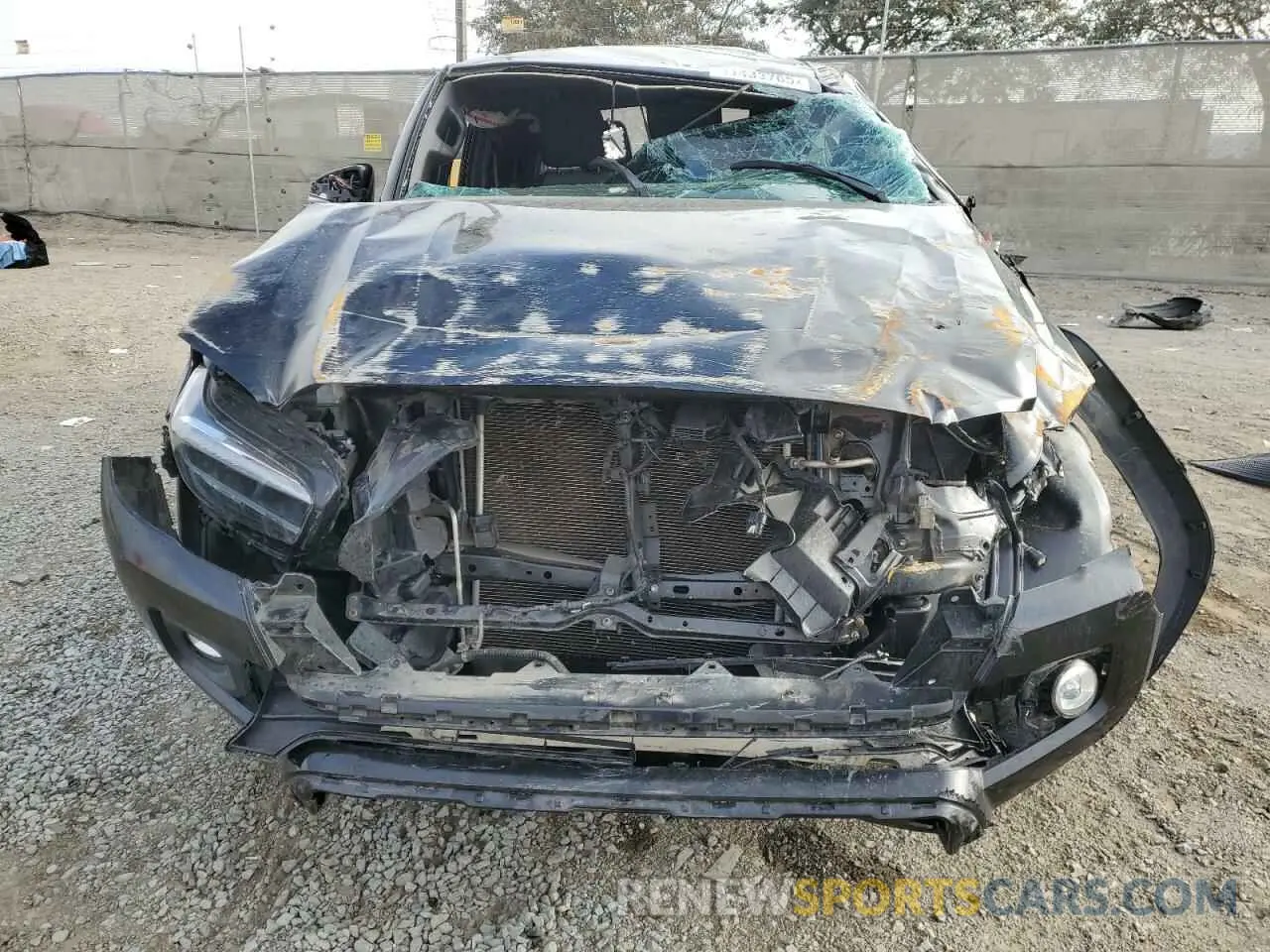 5 Photograph of a damaged car 3TMCZ5ANXNM506966 TOYOTA TACOMA 2022