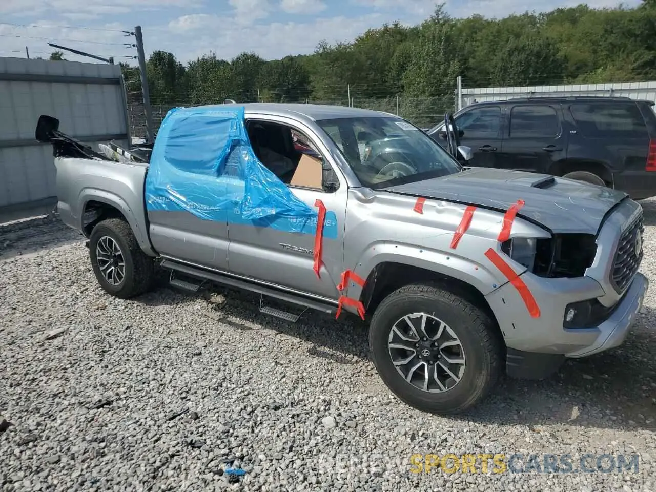 4 Фотография поврежденного автомобиля 3TMCZ5ANXNM510399 TOYOTA TACOMA 2022