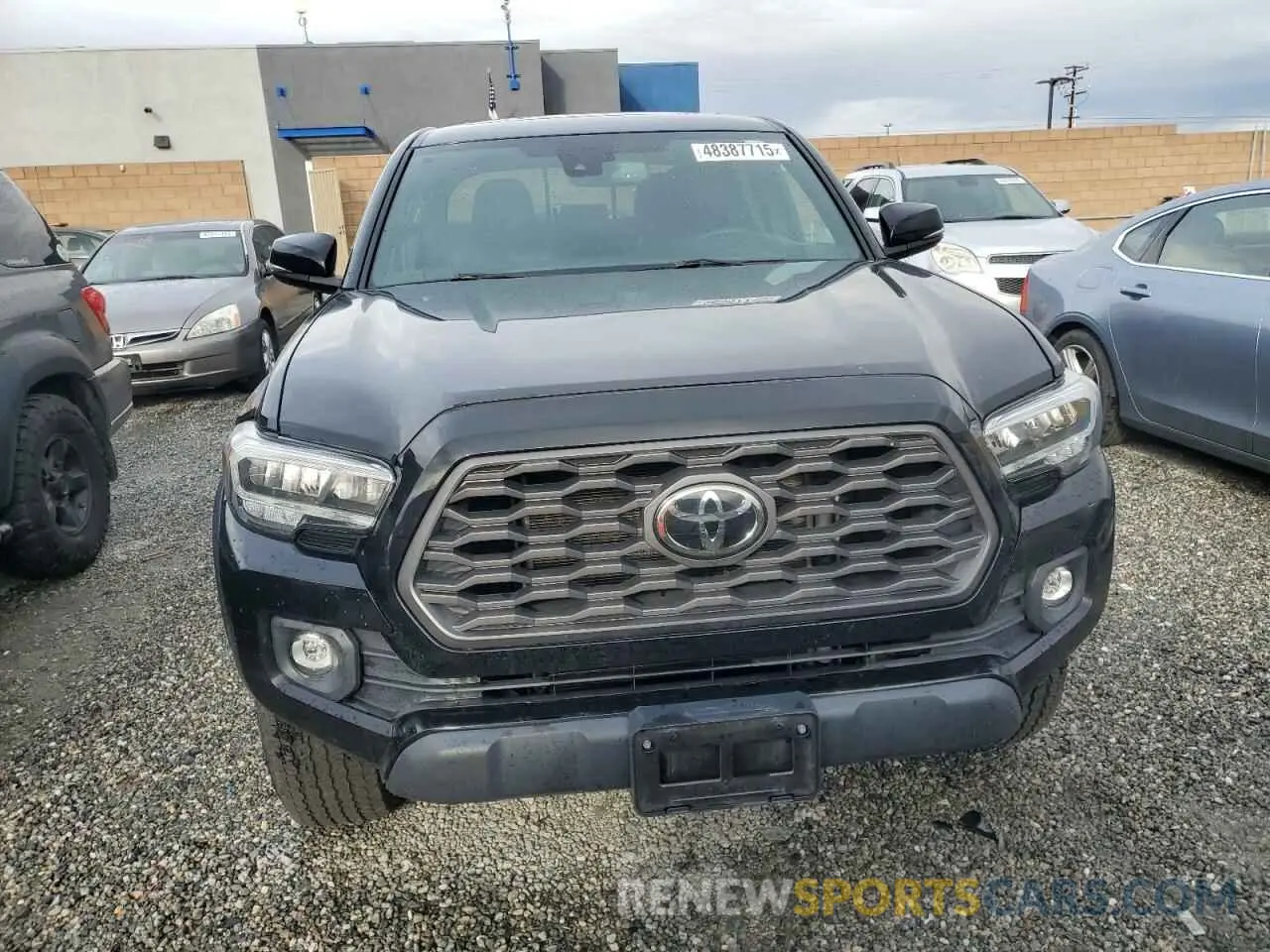 5 Photograph of a damaged car 3TMDZ5BN1NM126384 TOYOTA TACOMA 2022