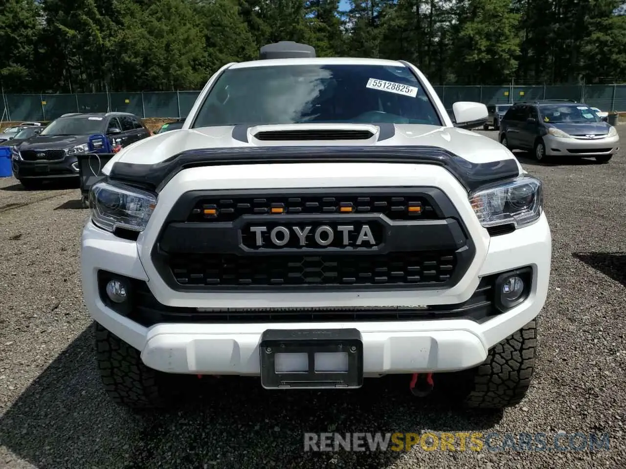 5 Photograph of a damaged car 3TMDZ5BN1NM136395 TOYOTA TACOMA 2022