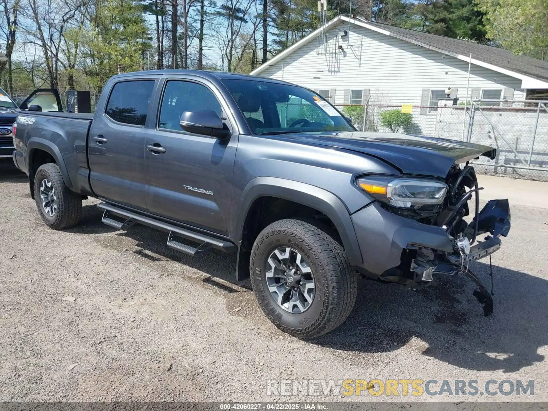 1 Photograph of a damaged car 3TMDZ5BN7NM140340 TOYOTA TACOMA 2022