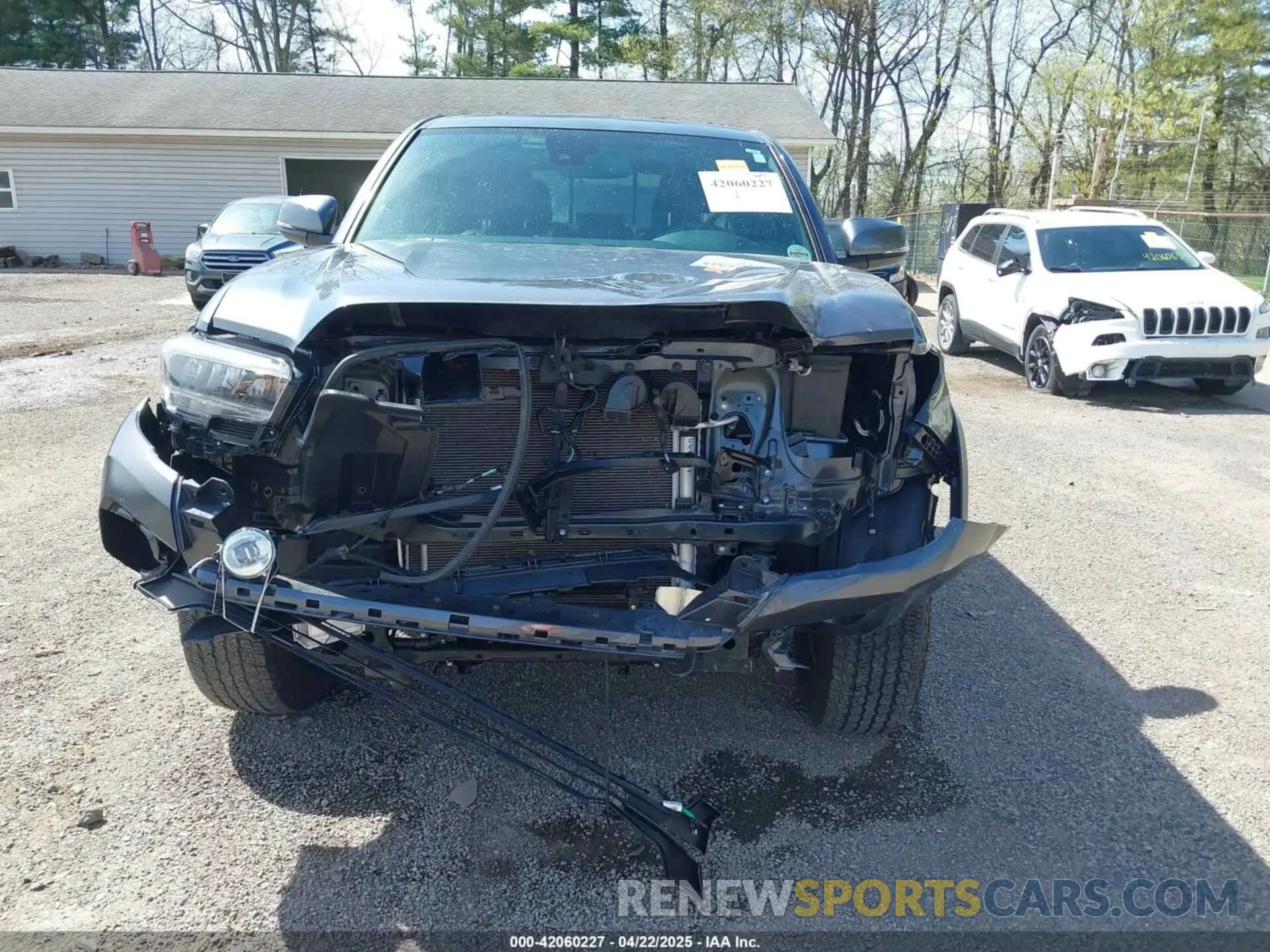 13 Photograph of a damaged car 3TMDZ5BN7NM140340 TOYOTA TACOMA 2022