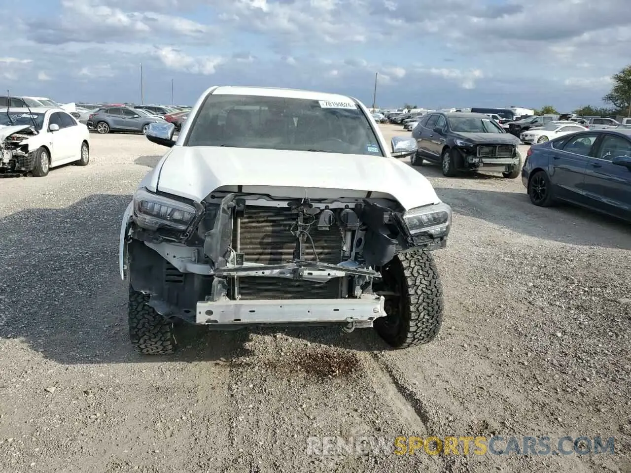 5 Photograph of a damaged car 3TMGZ5AN3NM480132 TOYOTA TACOMA 2022