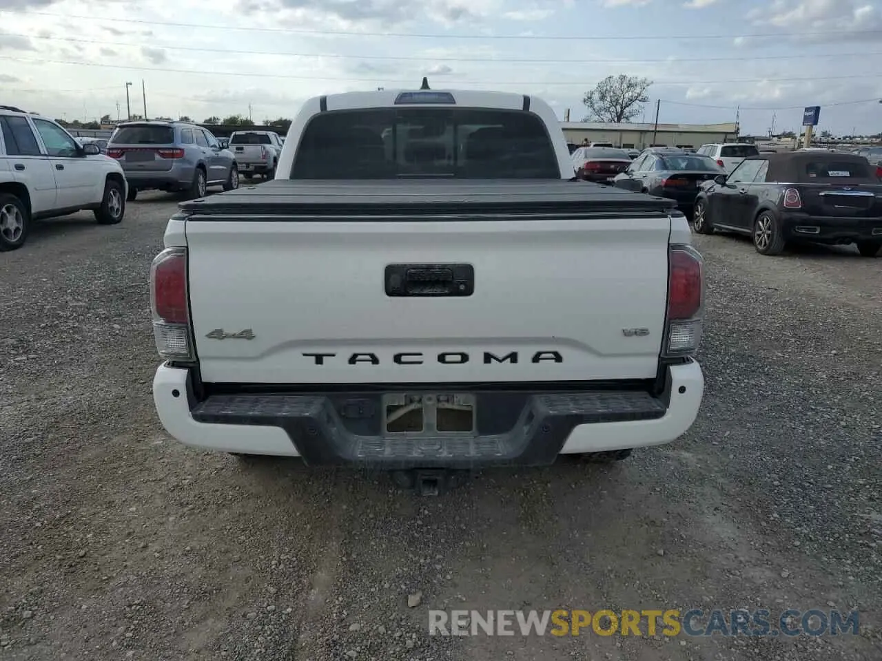 6 Photograph of a damaged car 3TMGZ5AN3NM480132 TOYOTA TACOMA 2022