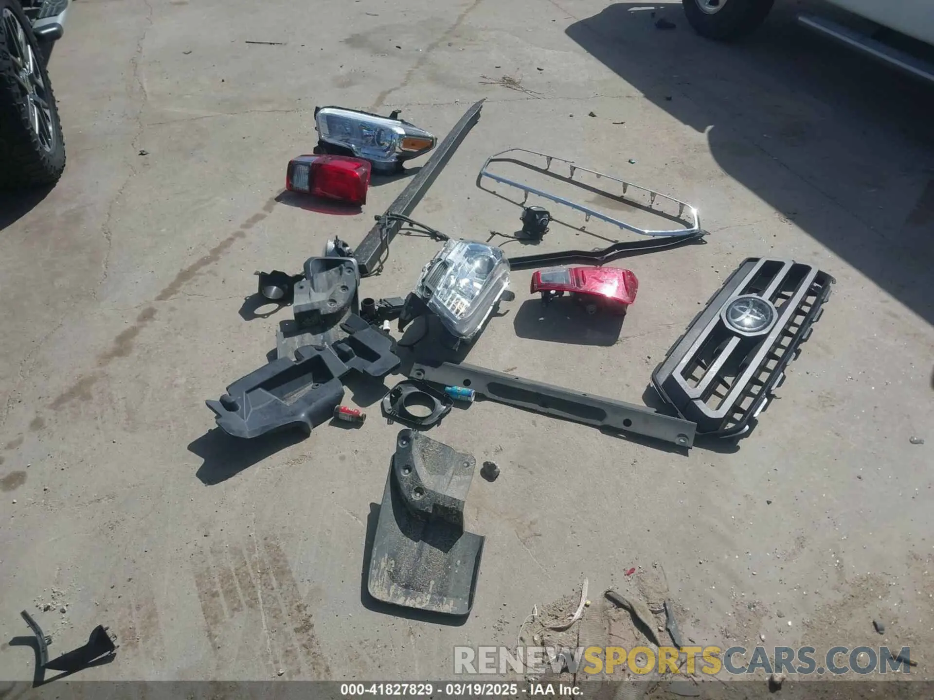 12 Photograph of a damaged car 3TYAX5GN0NT057032 TOYOTA TACOMA 2022