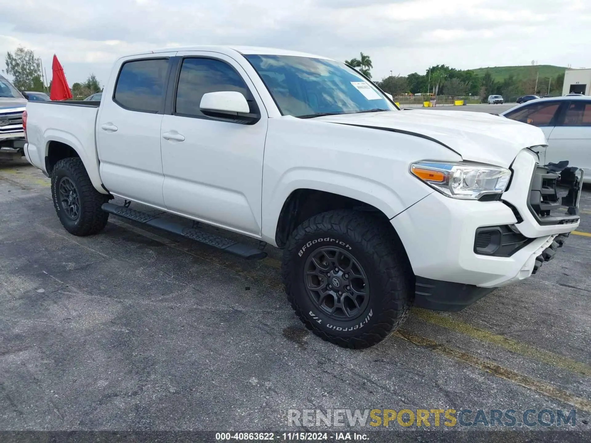 1 Photograph of a damaged car 3TYAX5GN3NT034151 TOYOTA TACOMA 2022