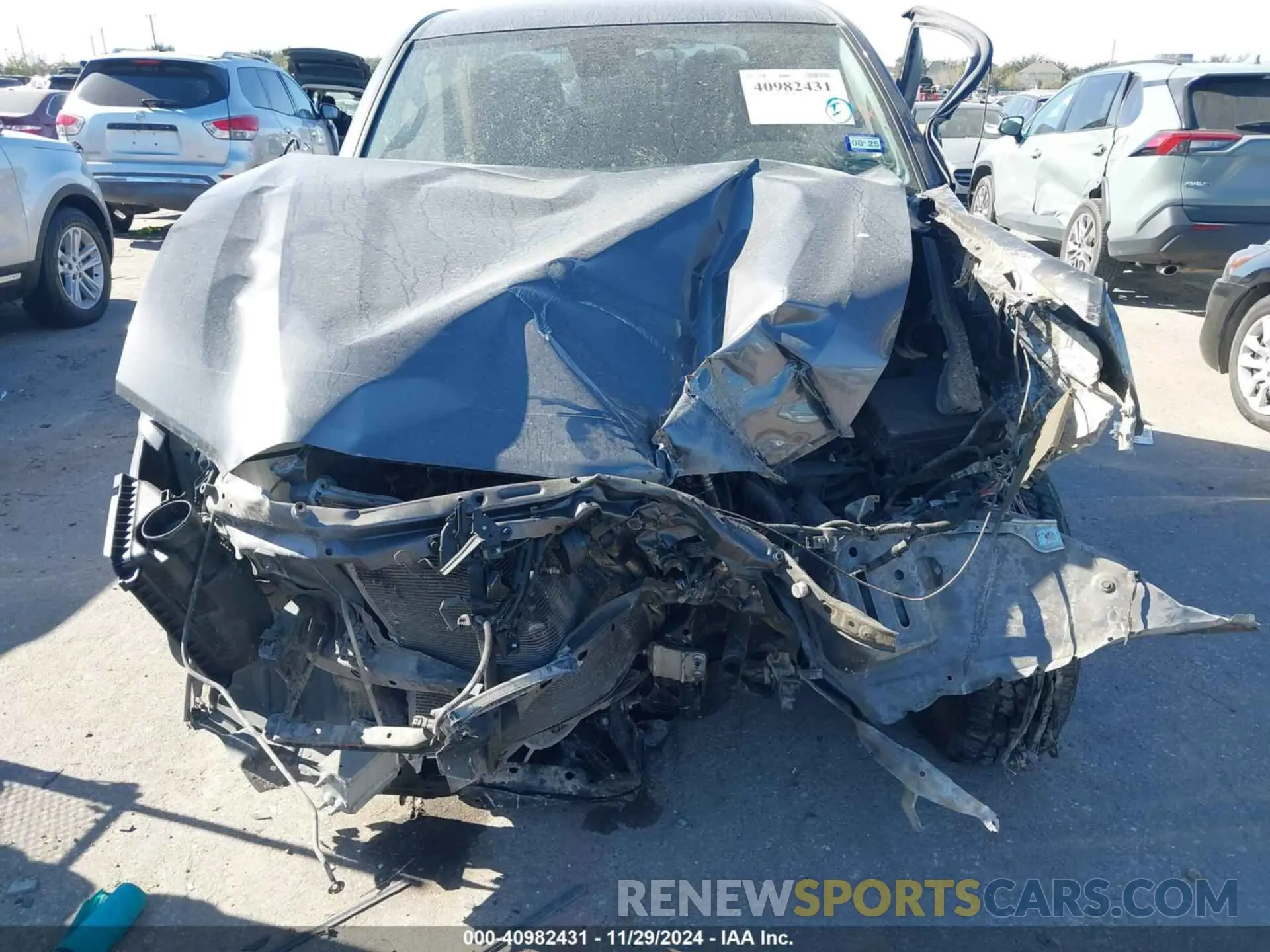 11 Фотография поврежденного автомобиля 3TYAX5GN3NT036515 TOYOTA TACOMA 2022