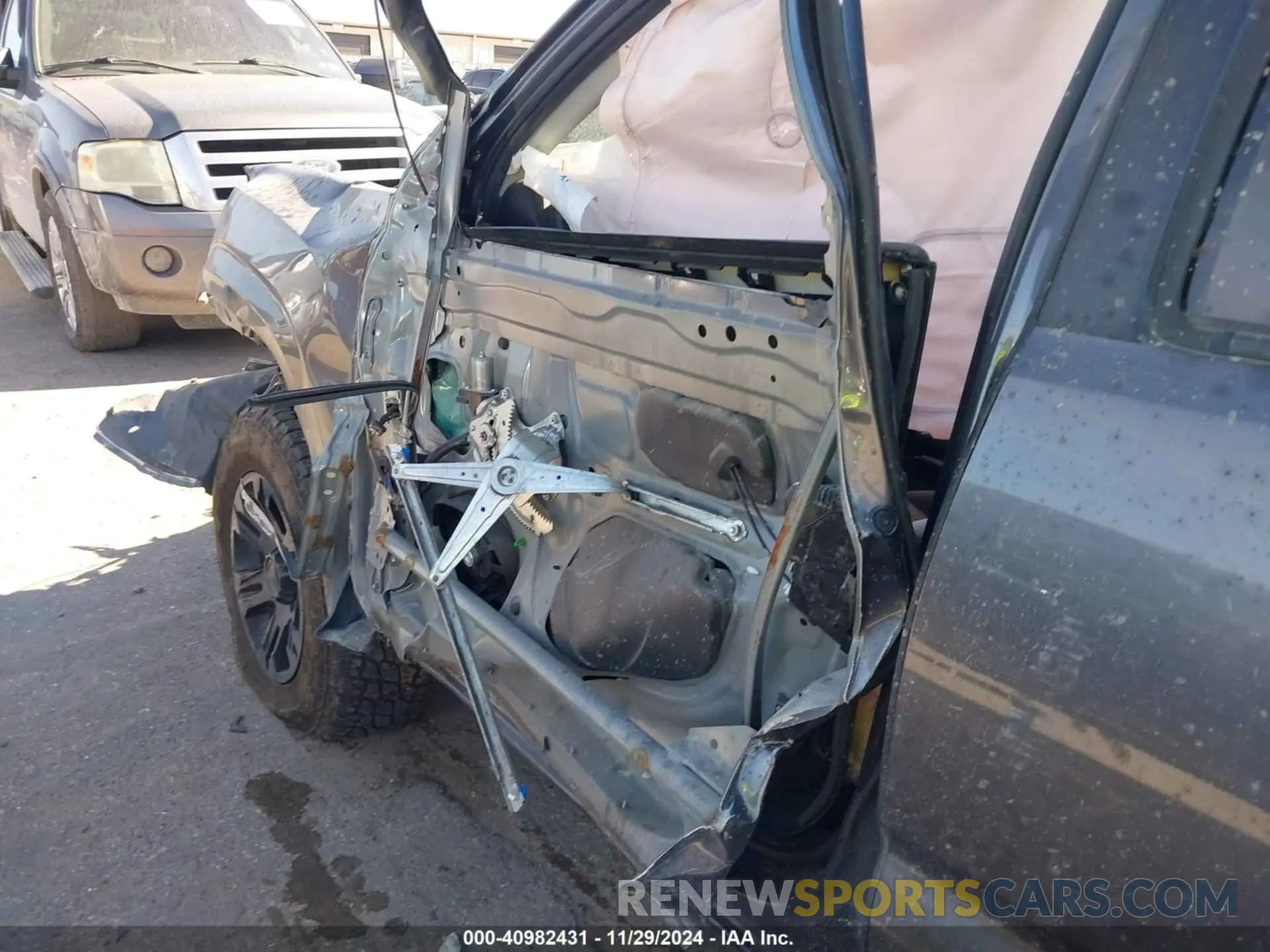 6 Фотография поврежденного автомобиля 3TYAX5GN3NT036515 TOYOTA TACOMA 2022