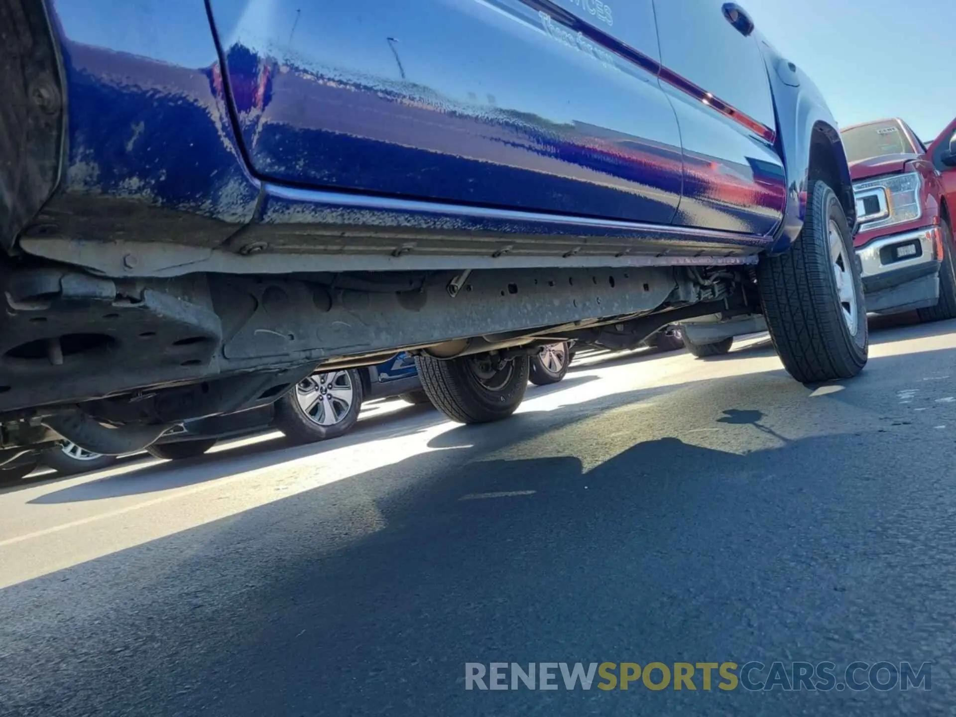 27 Photograph of a damaged car 3TYAX5GN3NT054495 TOYOTA TACOMA 2022