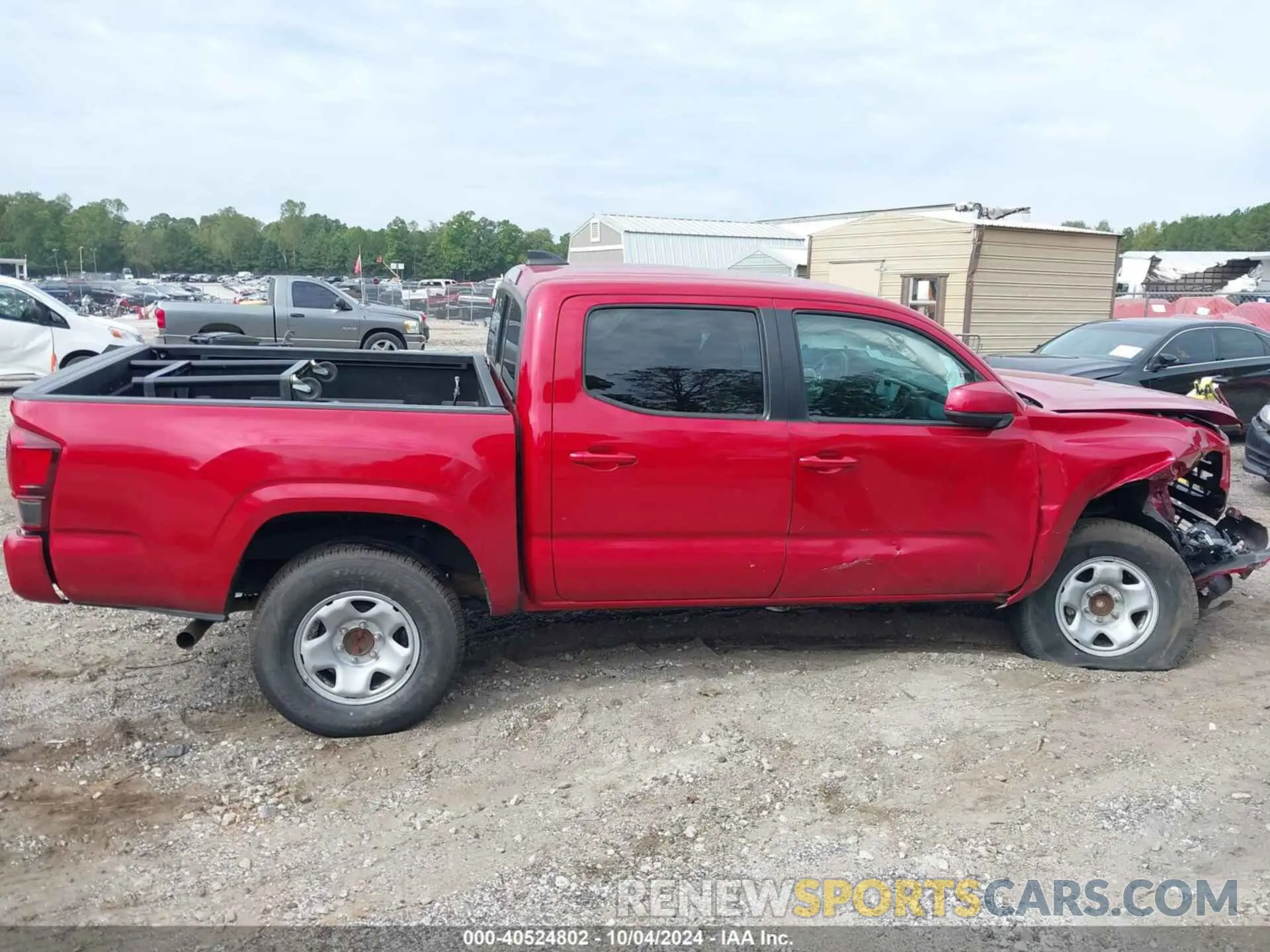 13 Photograph of a damaged car 3TYAX5GN4NT048625 TOYOTA TACOMA 2022