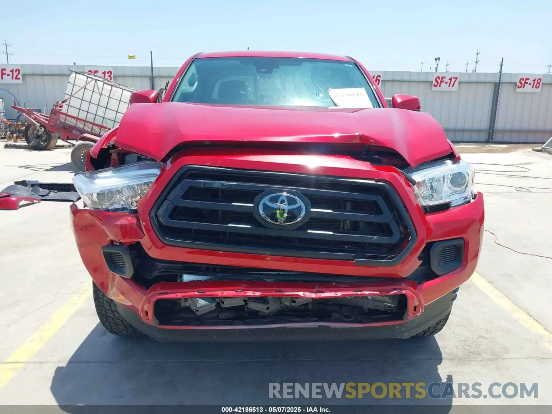 13 Photograph of a damaged car 3TYAX5GN6NT060646 TOYOTA TACOMA 2022