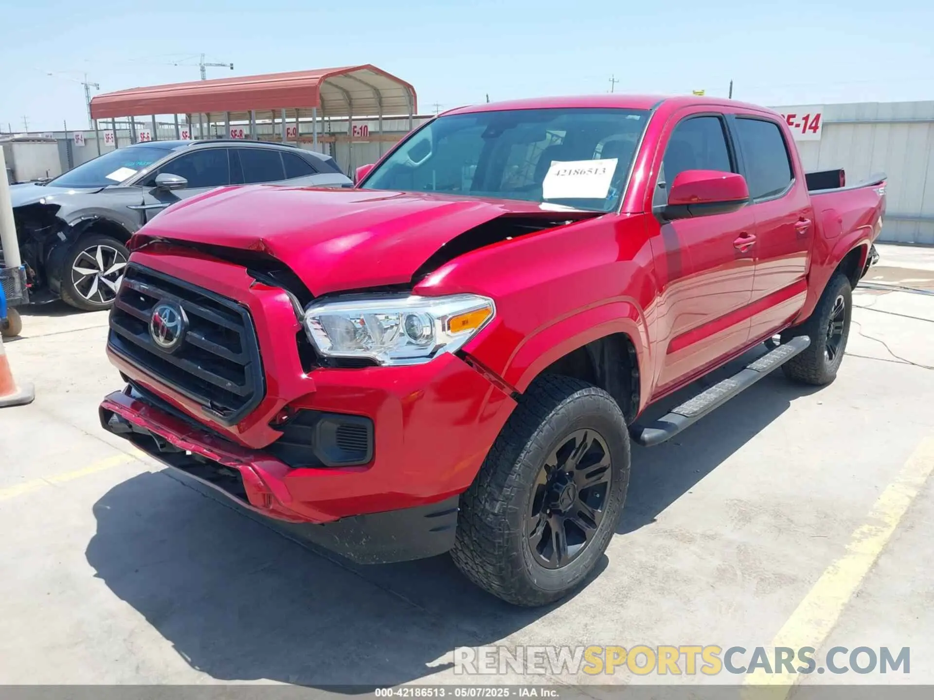 2 Photograph of a damaged car 3TYAX5GN6NT060646 TOYOTA TACOMA 2022
