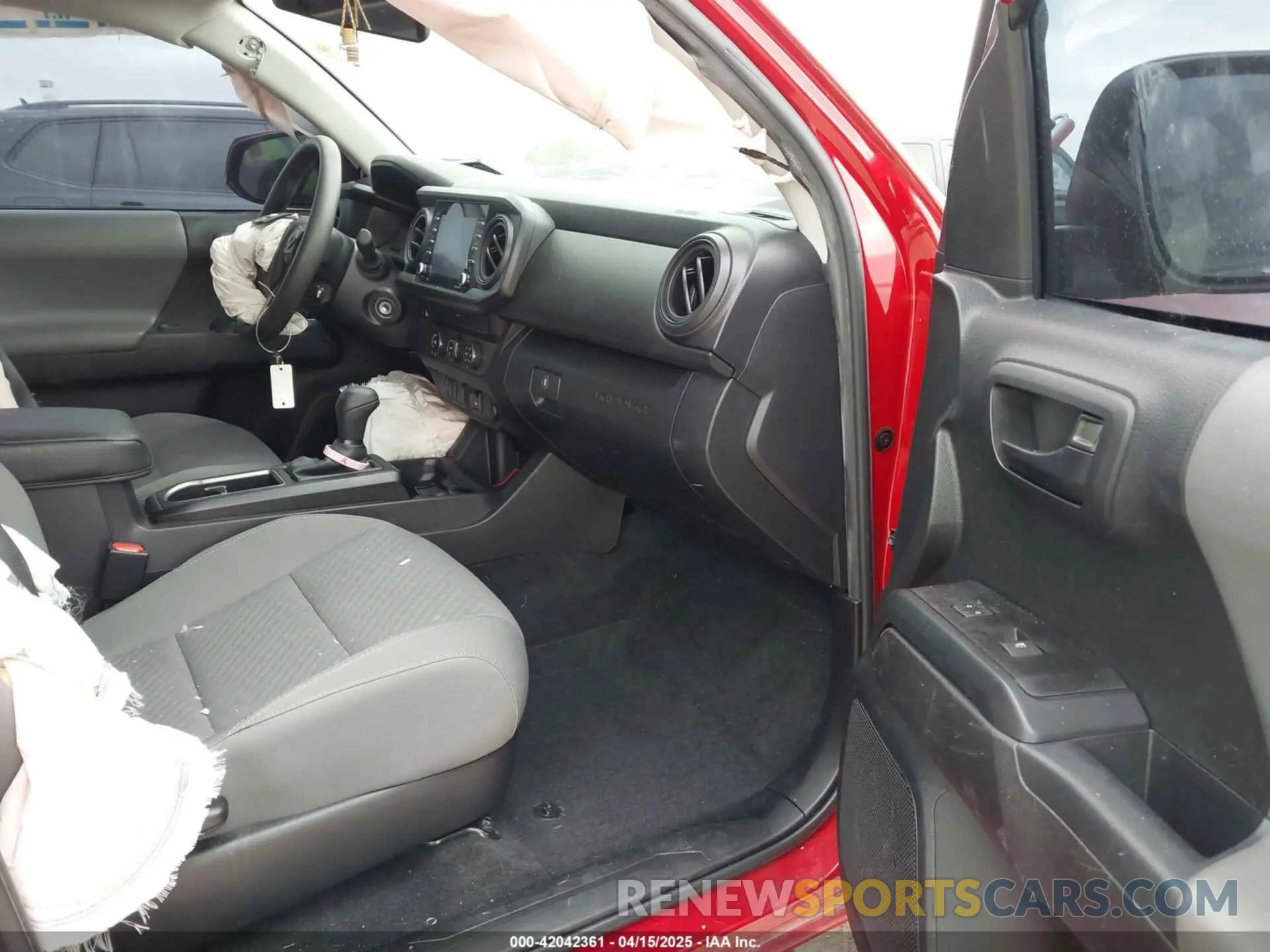 5 Фотография поврежденного автомобиля 3TYAX5GN7NT060882 TOYOTA TACOMA 2022