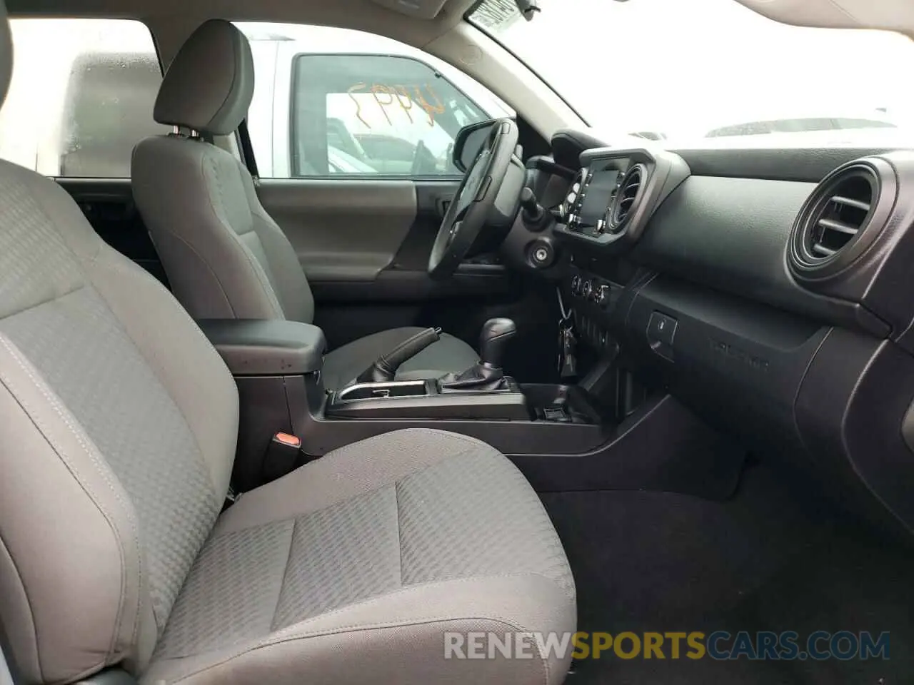 5 Фотография поврежденного автомобиля 3TYAX5GN8NT044741 TOYOTA TACOMA 2022