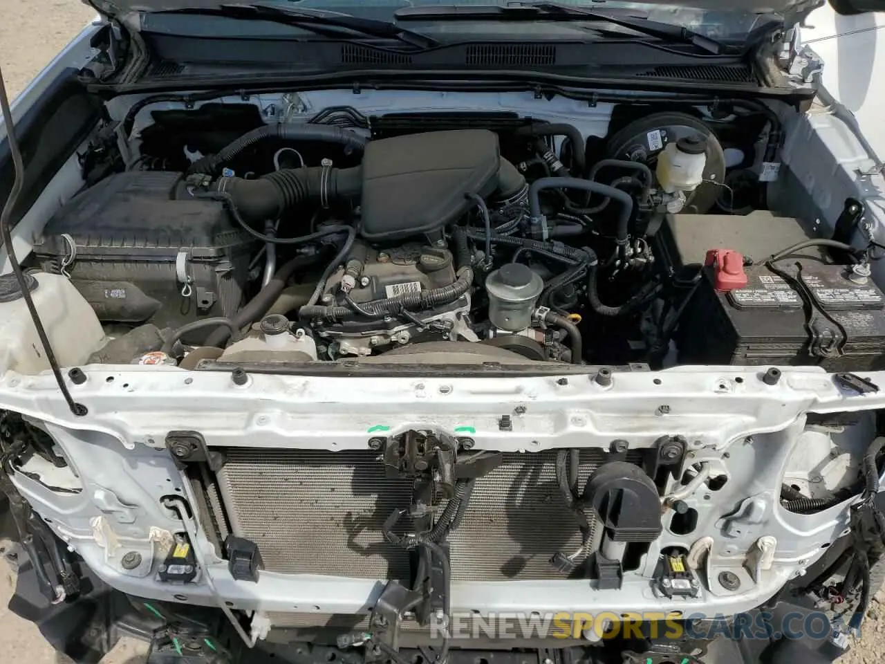 12 Photograph of a damaged car 3TYAX5GN8NT066769 TOYOTA TACOMA 2022