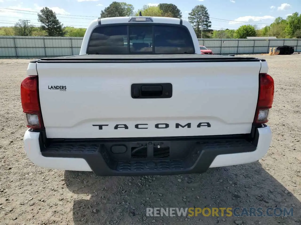 6 Photograph of a damaged car 3TYAX5GN8NT066769 TOYOTA TACOMA 2022