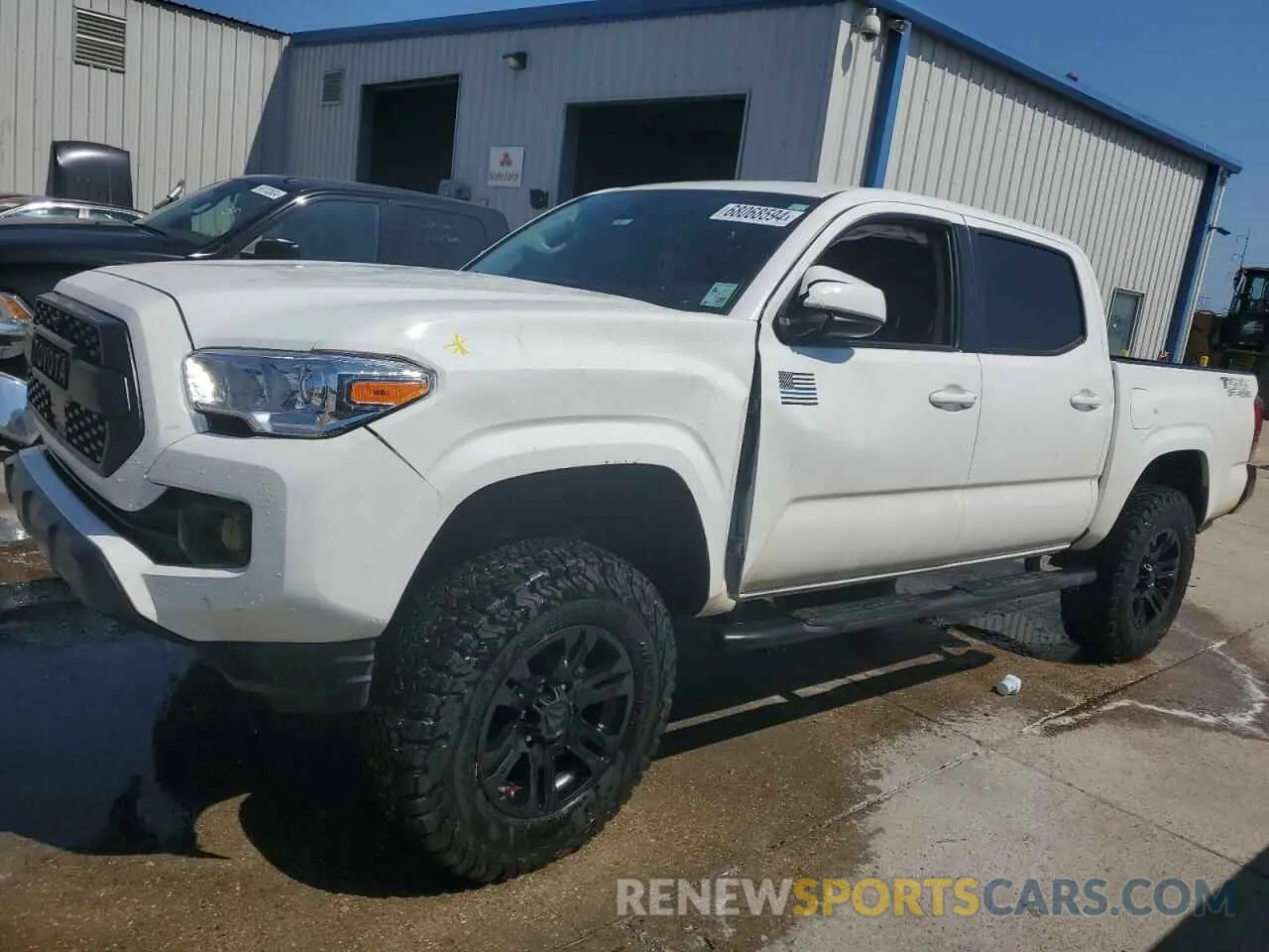 1 Photograph of a damaged car 3TYAX5GN9NT049981 TOYOTA TACOMA 2022