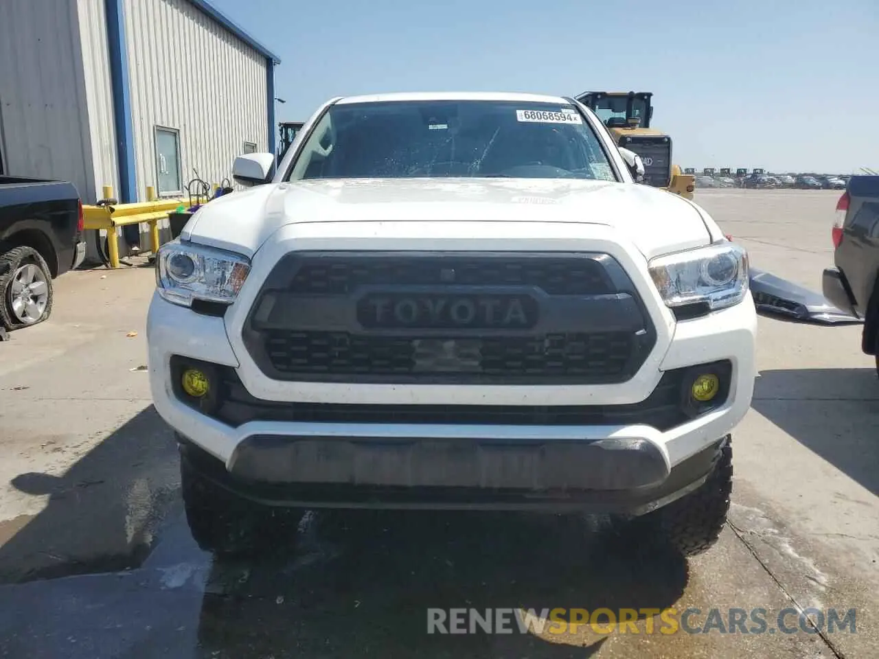5 Photograph of a damaged car 3TYAX5GN9NT049981 TOYOTA TACOMA 2022
