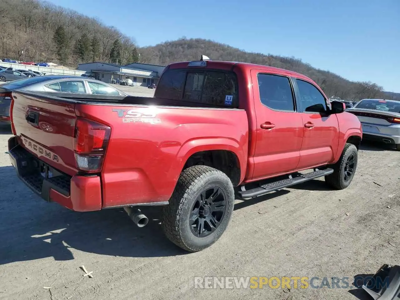 3 Photograph of a damaged car 3TYAX5GNXNT038097 TOYOTA TACOMA 2022