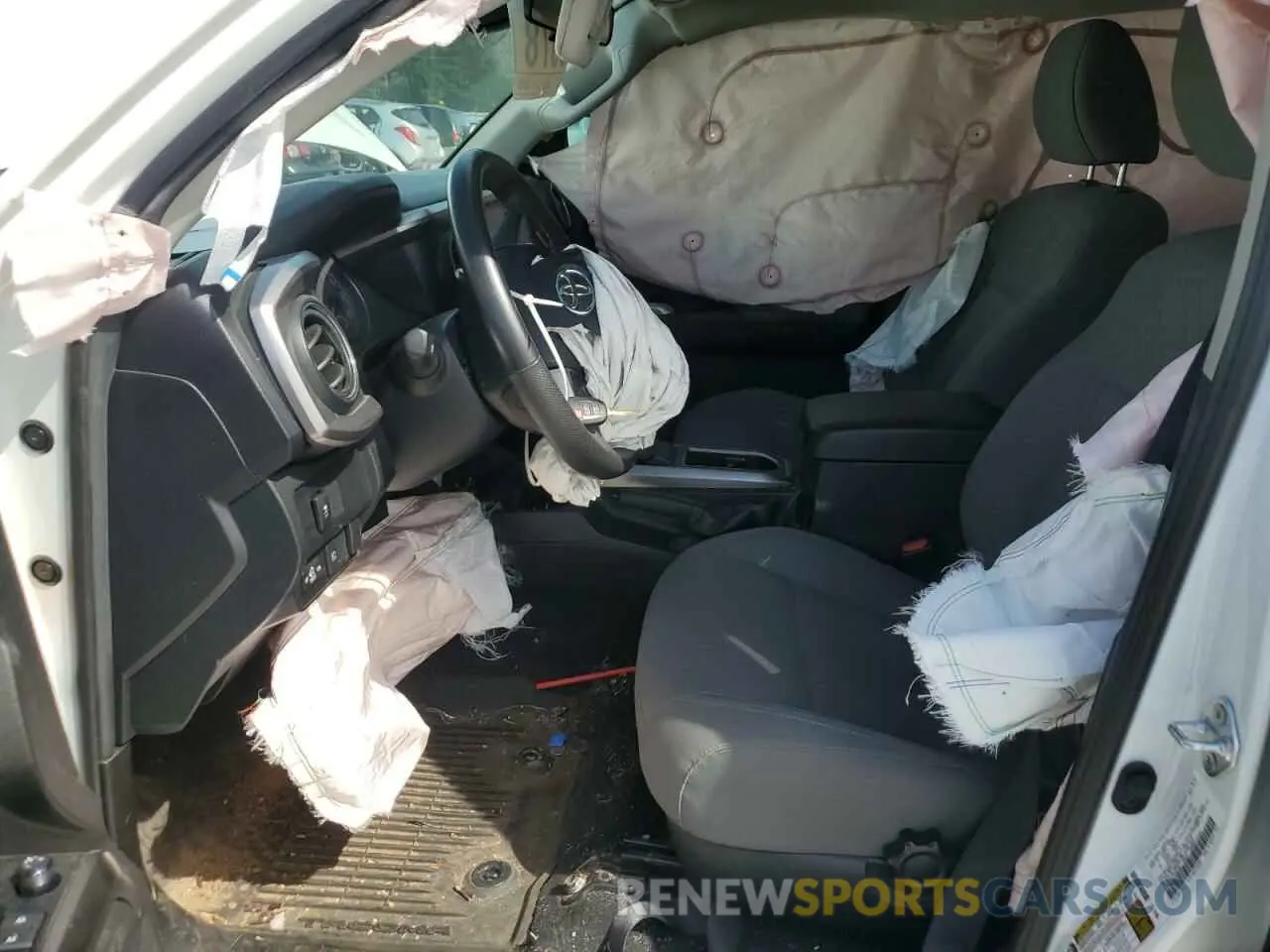 7 Photograph of a damaged car 3TYAX5GNXNT046748 TOYOTA TACOMA 2022