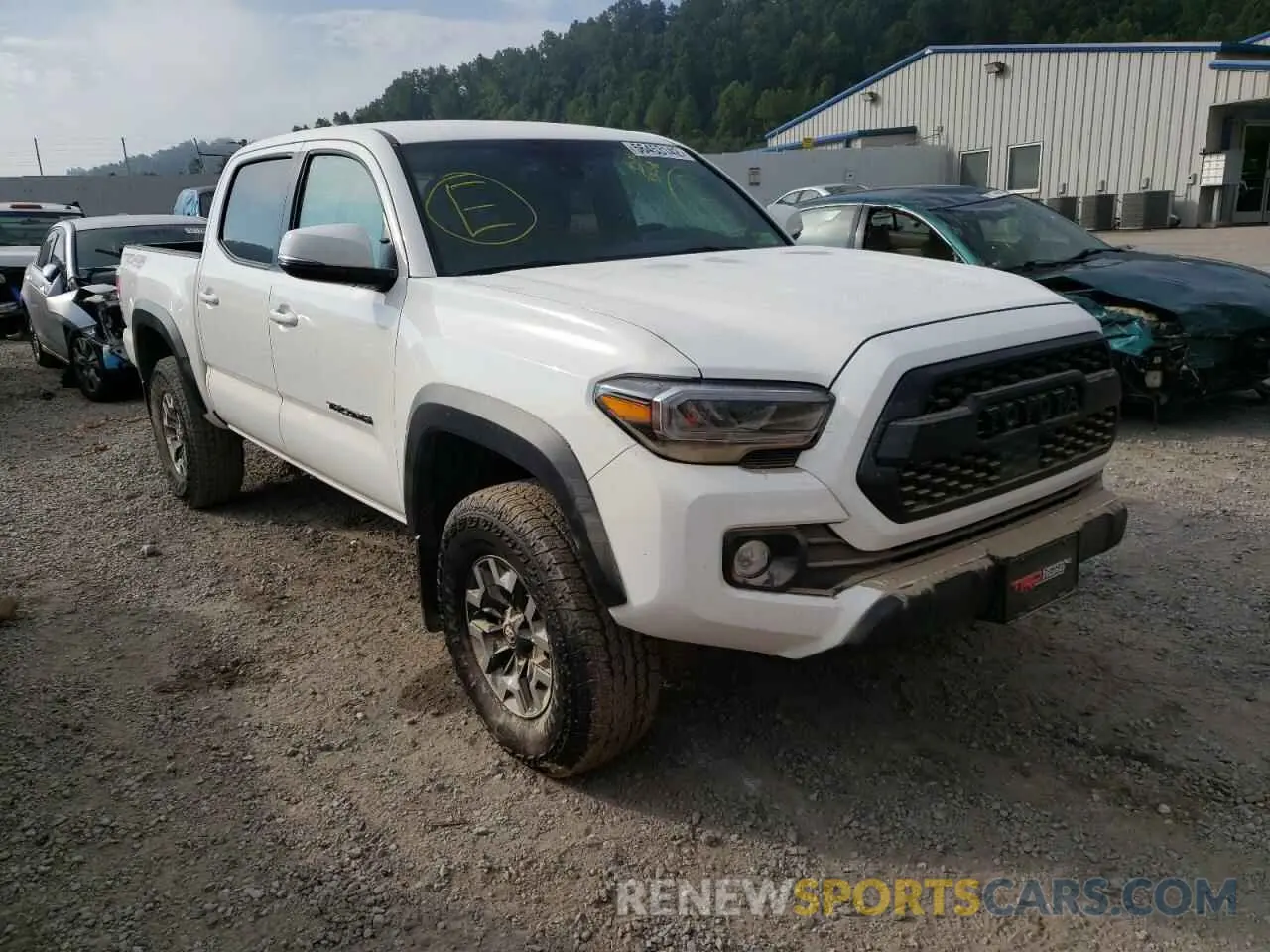 1 Photograph of a damaged car 3TYCZ5AN1NT056421 TOYOTA TACOMA 2022