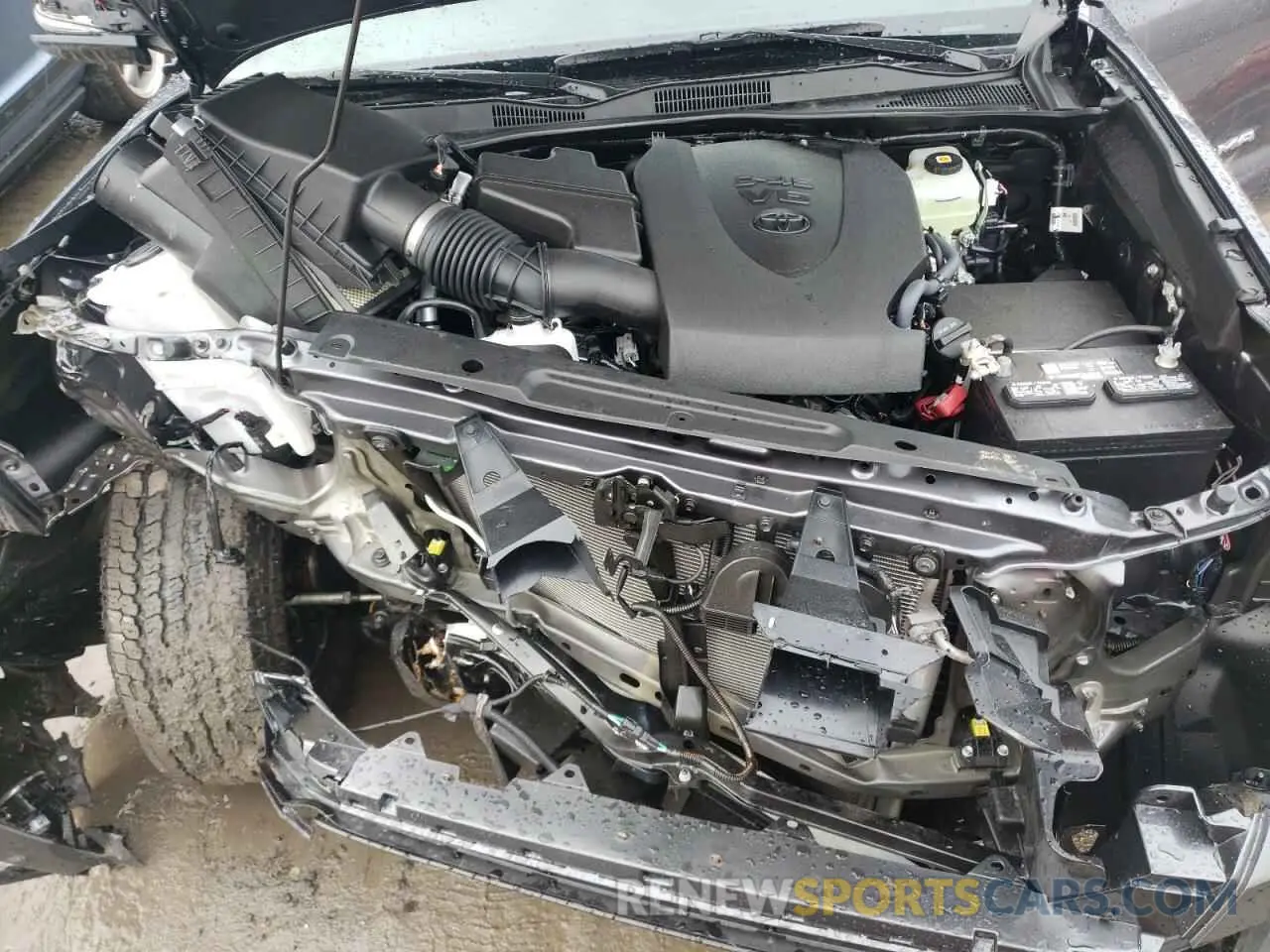 7 Photograph of a damaged car 3TYCZ5AN1NT061828 TOYOTA TACOMA 2022