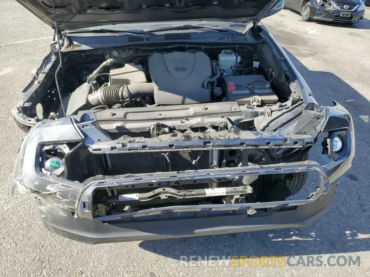 11 Photograph of a damaged car 3TYCZ5AN1NT087815 TOYOTA TACOMA 2022