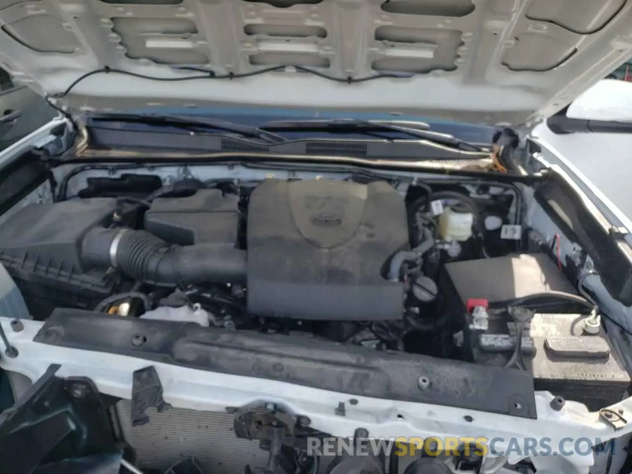 7 Photograph of a damaged car 3TYCZ5AN3NT056677 TOYOTA TACOMA 2022