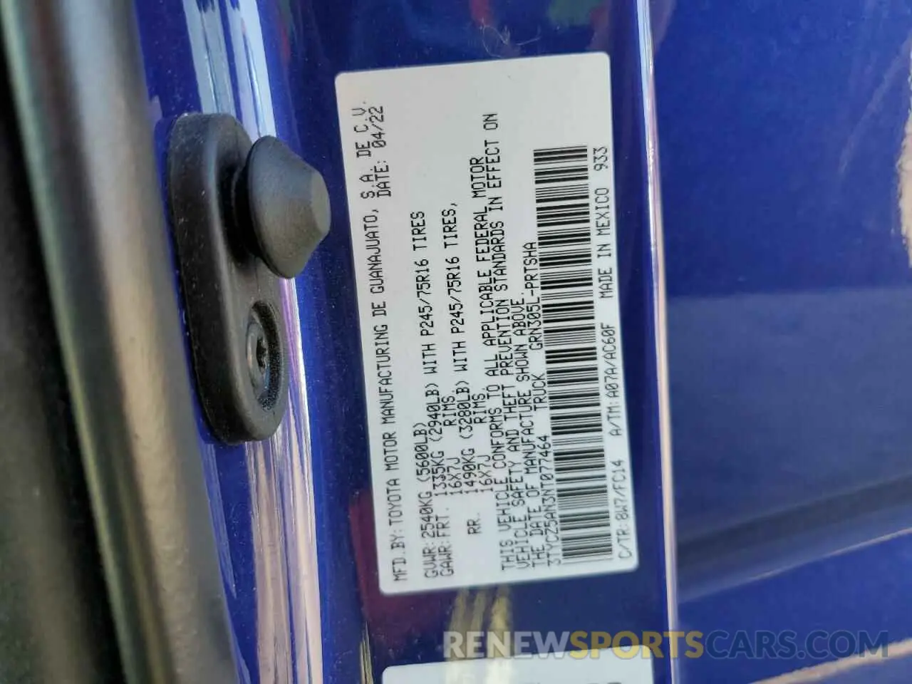 12 Photograph of a damaged car 3TYCZ5AN3NT077464 TOYOTA TACOMA 2022