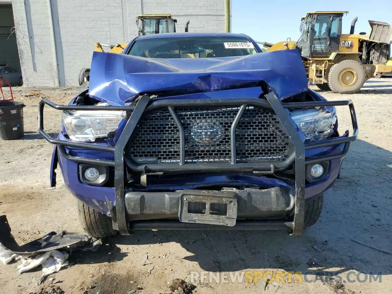 5 Photograph of a damaged car 3TYCZ5AN3NT077464 TOYOTA TACOMA 2022